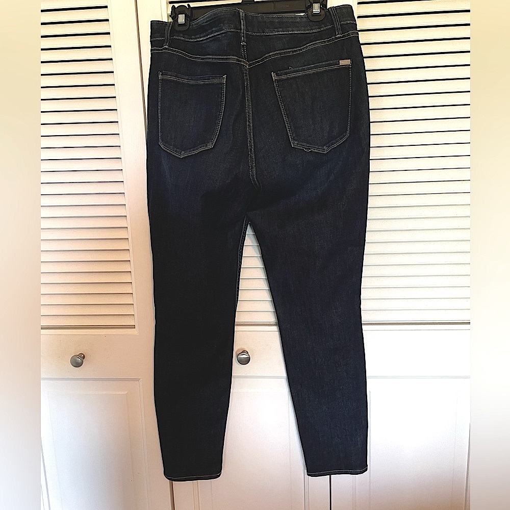 WHBM High-Rise Sculpt Skinny Ankle Jeans - Picture 2 of 4